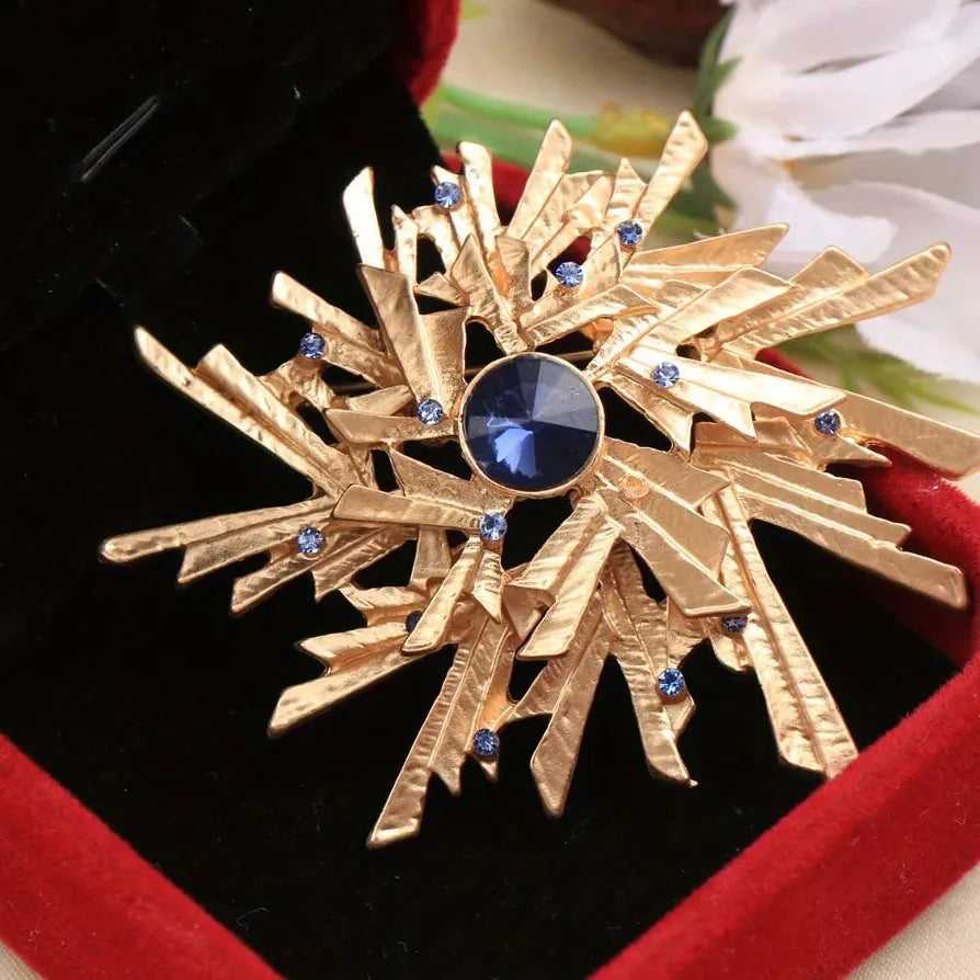 Classic Sunflower Brooch for Men & Women Wedding Gift Accessory