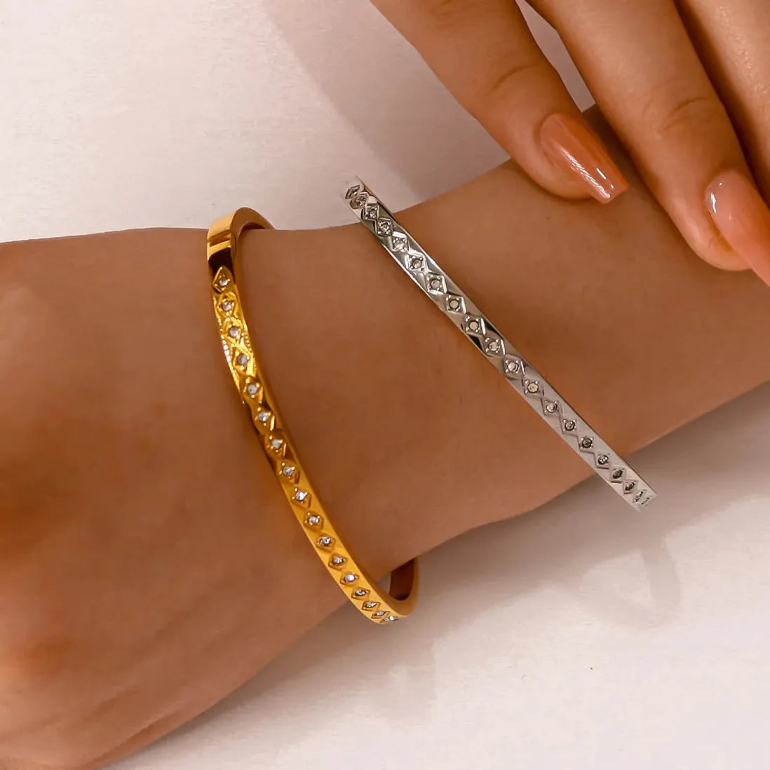 18K Gold Plated Stainless Steel Geometric Cubic Zirconia Bangle Bracelet Women
