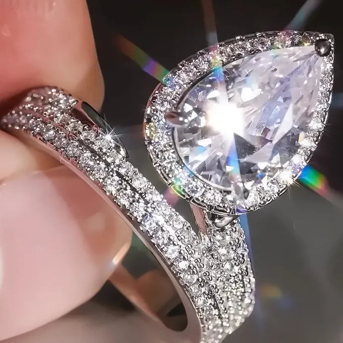 Water Drop Pear Shaped Cubic Zirconia Wedding Band Ring for Women Luxury