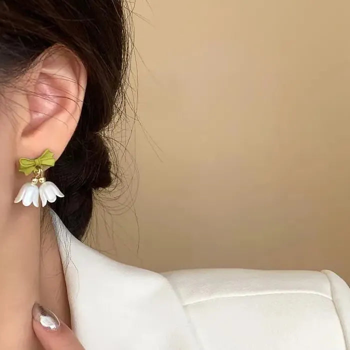 Korea Sweet Green Bow Bell Flower Drop Earrings for Women Alloy Resin Jewelry
