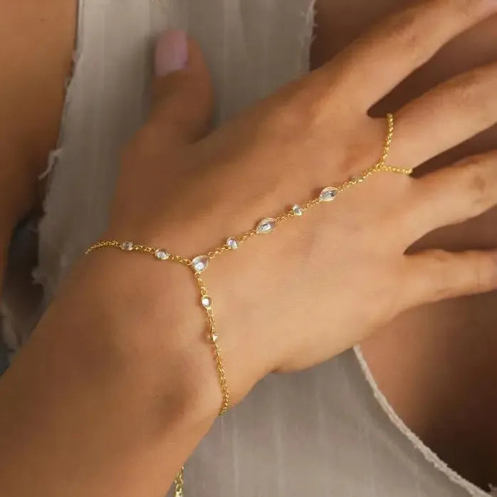Transparent Rhinestone Crystal Bracelet Featuring Water Drop Design for Women