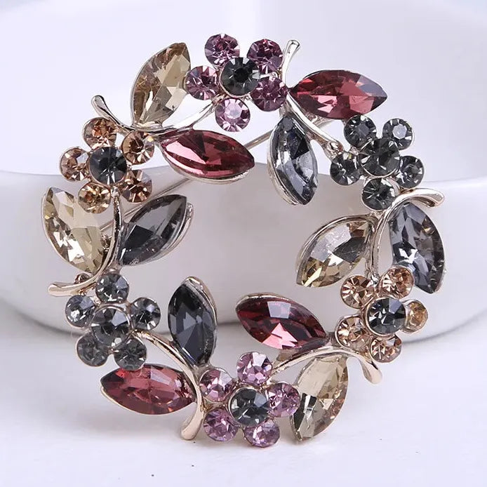Classic Floral Brooch for Wedding Party Gift Men & Women