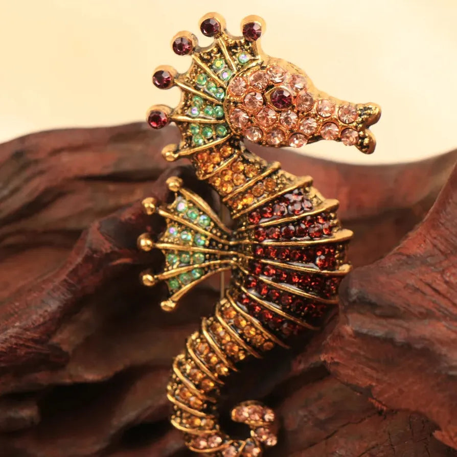 Vintage Classic Seahorse Brooch Pin Jewelry Gift for Men Women