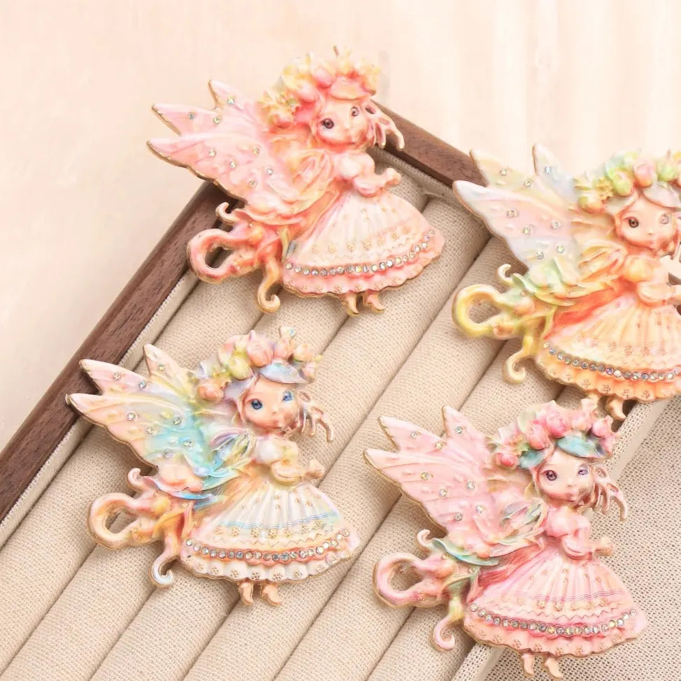 Luxury Wings Brooch Pin Gift Jewelry for Men & Women Classic Style