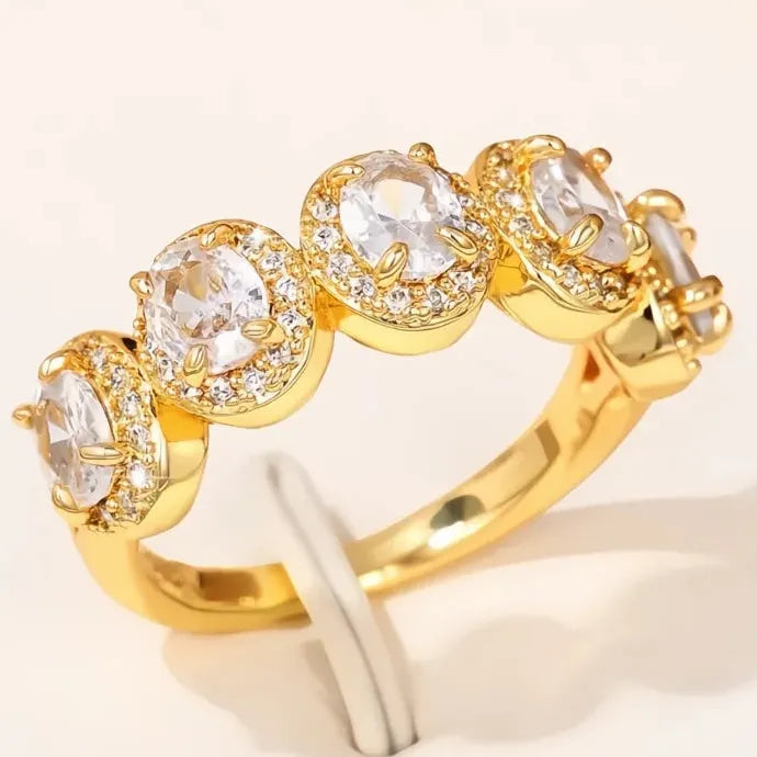 Luxury Oval Cubic Zirconia Brass Women’s Fashion Party Wedding Ring