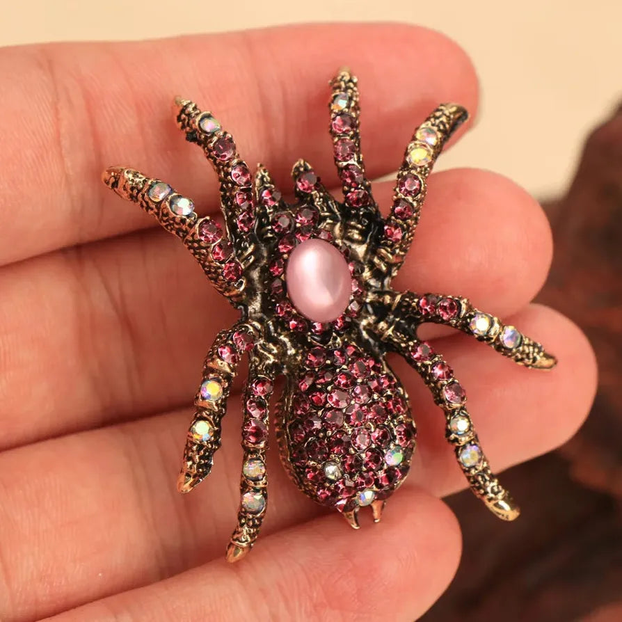 Luxury Spider Brooch for Men and Women Elegant Gift Accessory