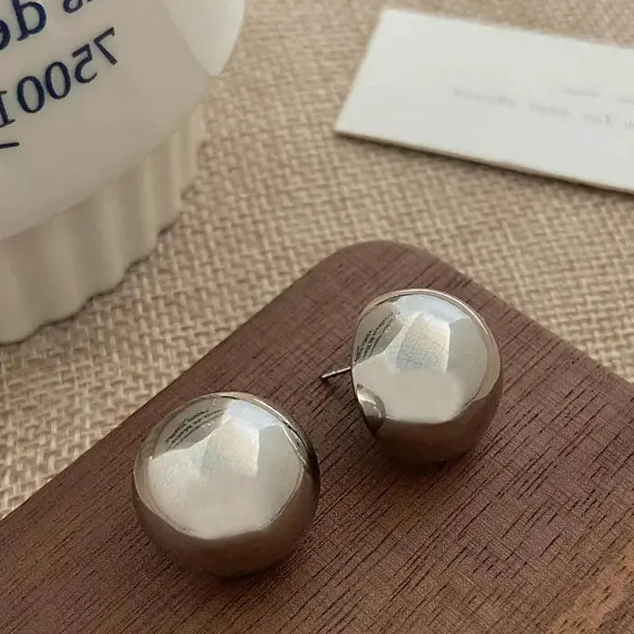 Simplicity Metal C-Shaped Round Stud Earrings for Women Fashion Jewelry Gift