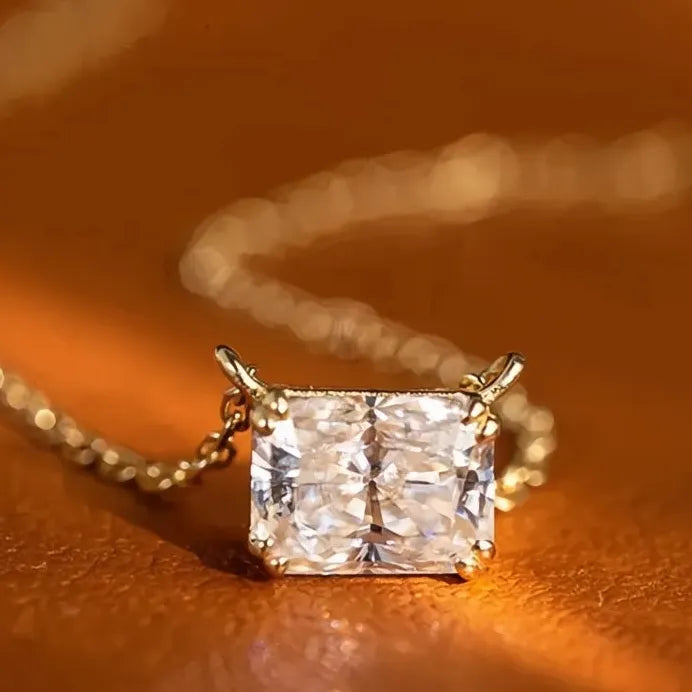 Elegant Minimalist Geometric Pendant Necklace with Cubic Zirconia for Women