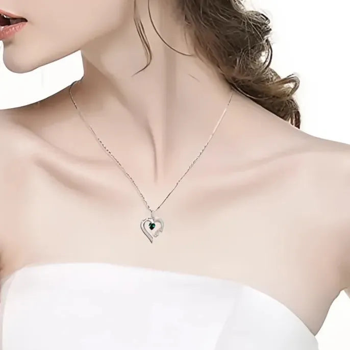 Mother's Day Copper Alloy Necklace with Green Cubic Zirconia Letter Pendant Gift