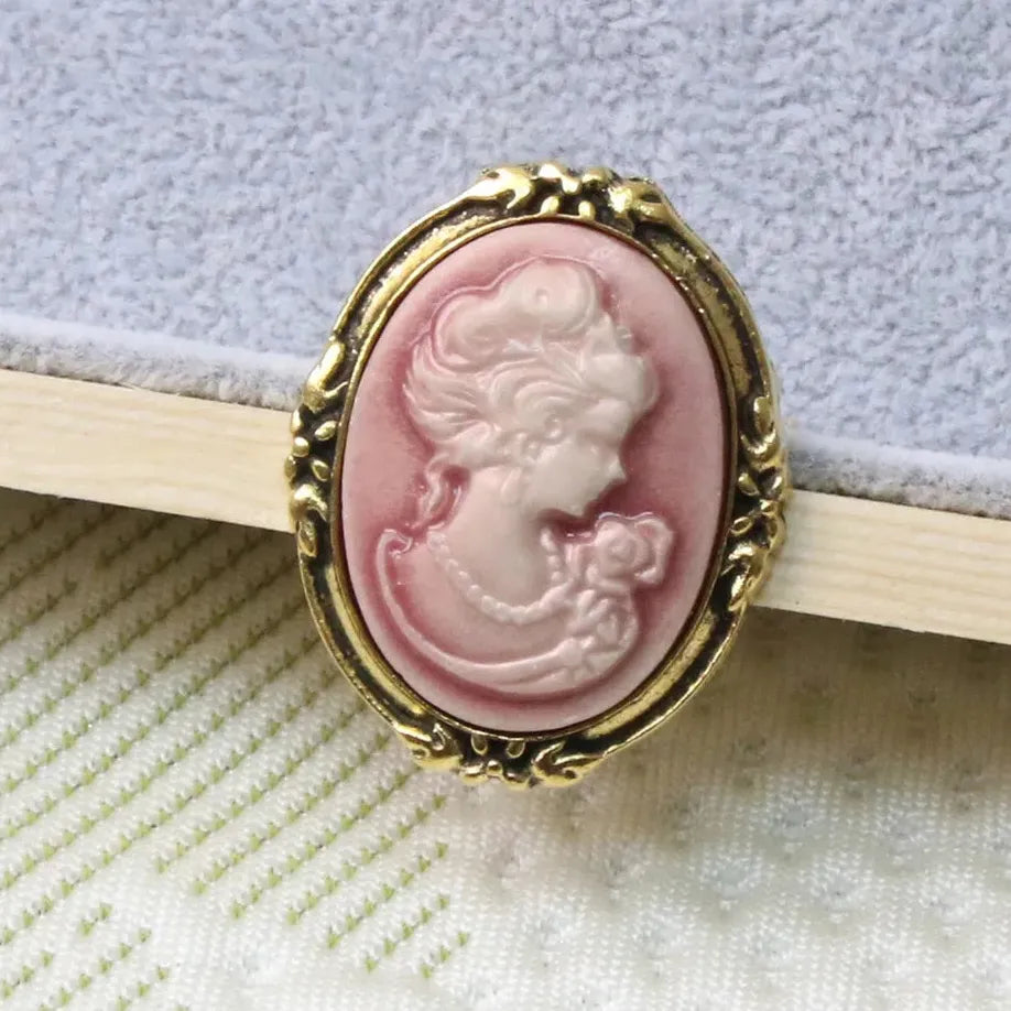 Luxury Classic Brooch Pin for Men Women Wedding Gift Accessory
