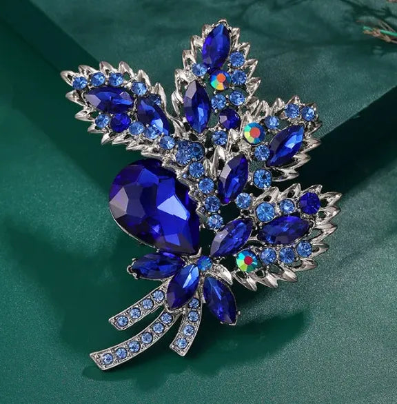 Vintage Brown Rhinestone Crystal Flower Leaf Brooch Pin Elegant Jewelry