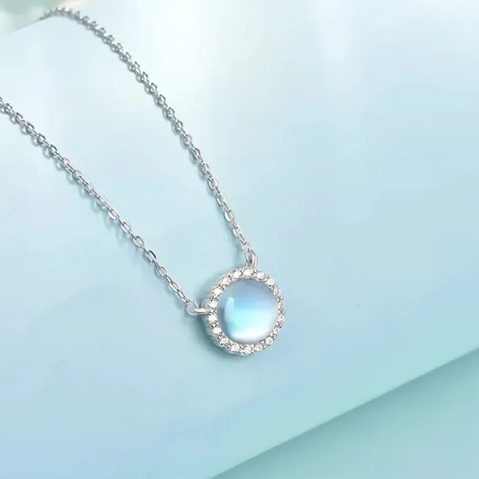 Elegant Round Imitation Moonstone Pendant Necklace for Women Wedding Jewelry