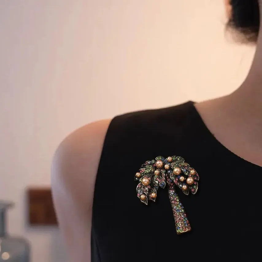Luxury Coconut Tree Brooch Pin Classic Style Gift for Women Men