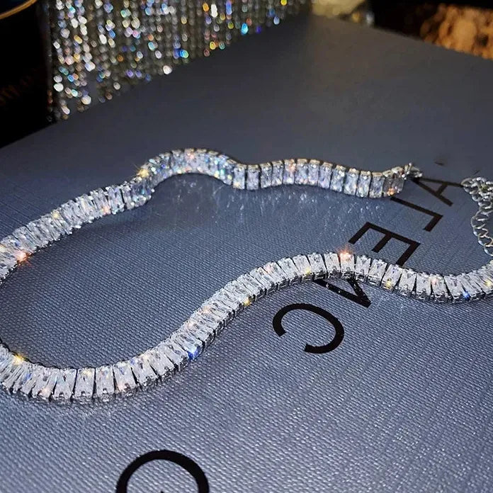 Stainless Steel Zircon Circle Pendant Necklace for Women Adjustable Choker Jewelry