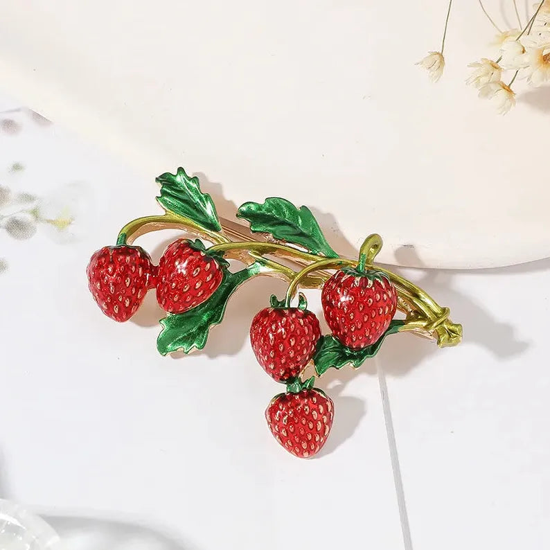 Luxury Strawberry Brooch Classic Holiday Gift for Men & Women