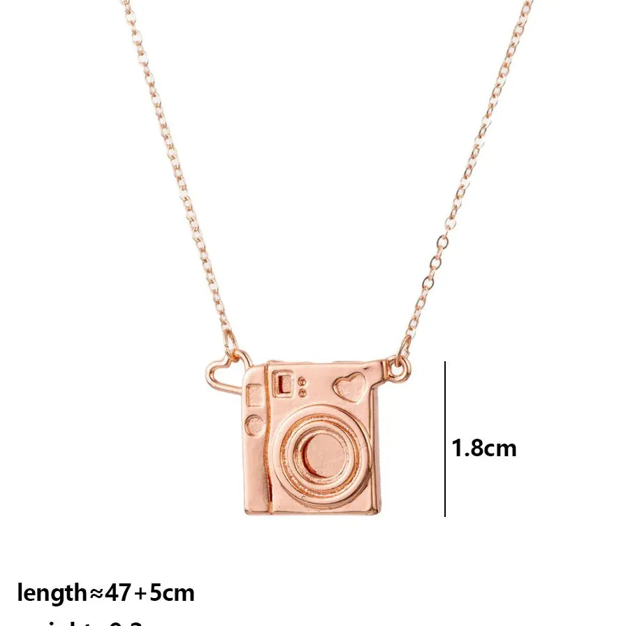 Personality Pull-Out Photo Album Camera Pendant Necklace Stainless Steel Choker Gift