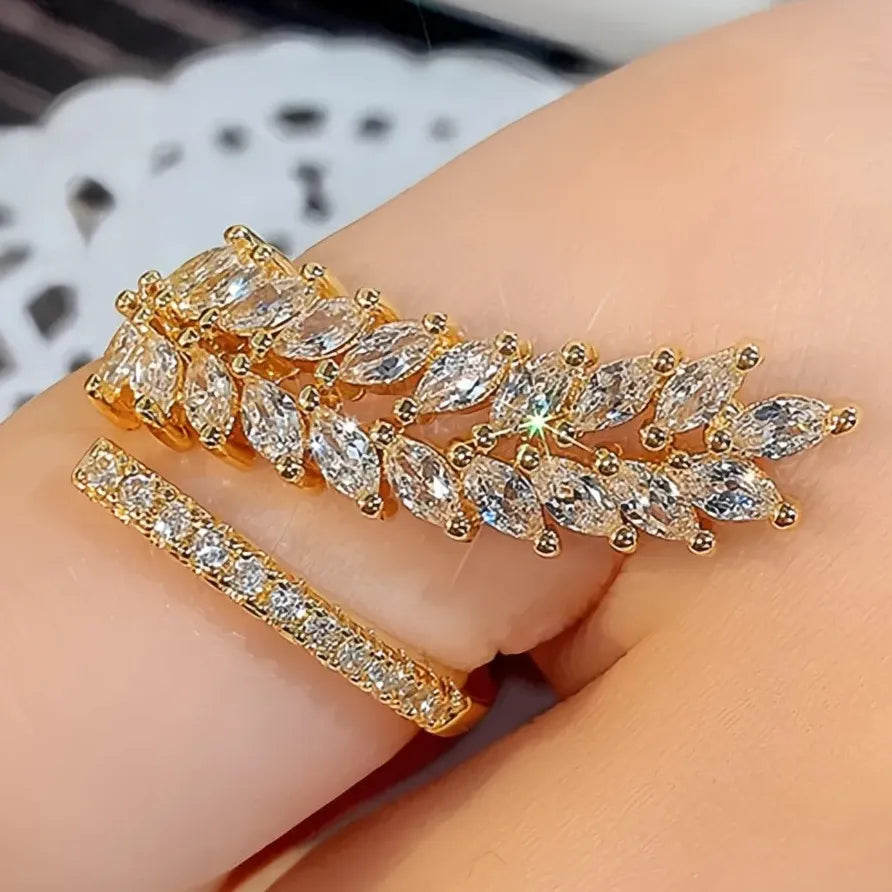 Elegant Luxury Women's Brass Ring with Leaf Flower Cubic Zirconia Design