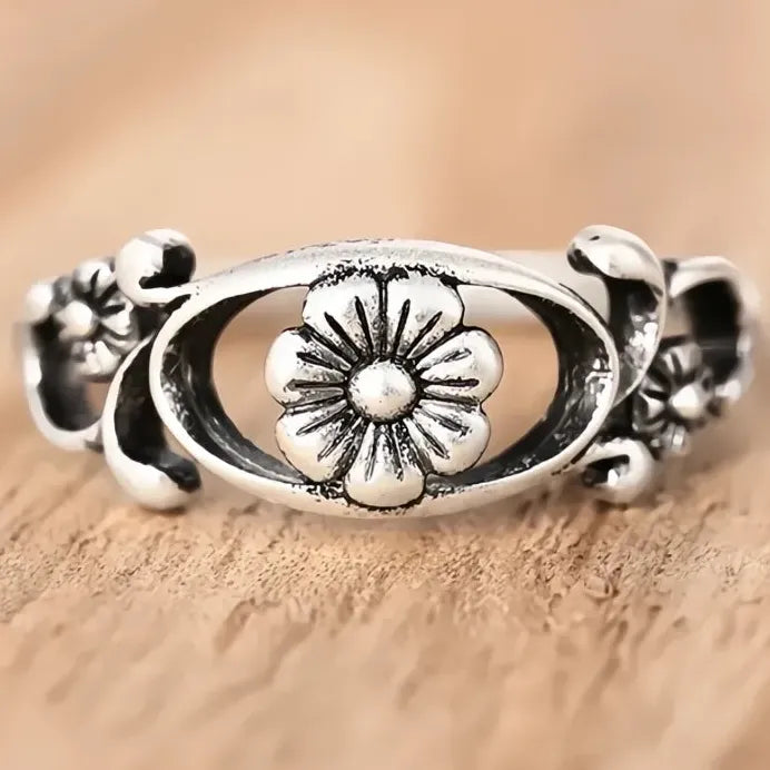 Vintage Engraved Hollow Flower Ring for Women Anniversary Gift Jewelry