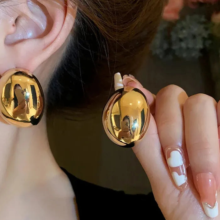 Smooth Elliptical Geometric Zinc Alloy Metal Earrings for Women 2026