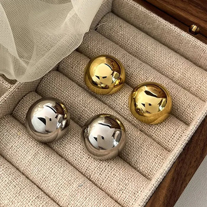 European Style Punk Round Metal Stud Earrings for Women and Girls