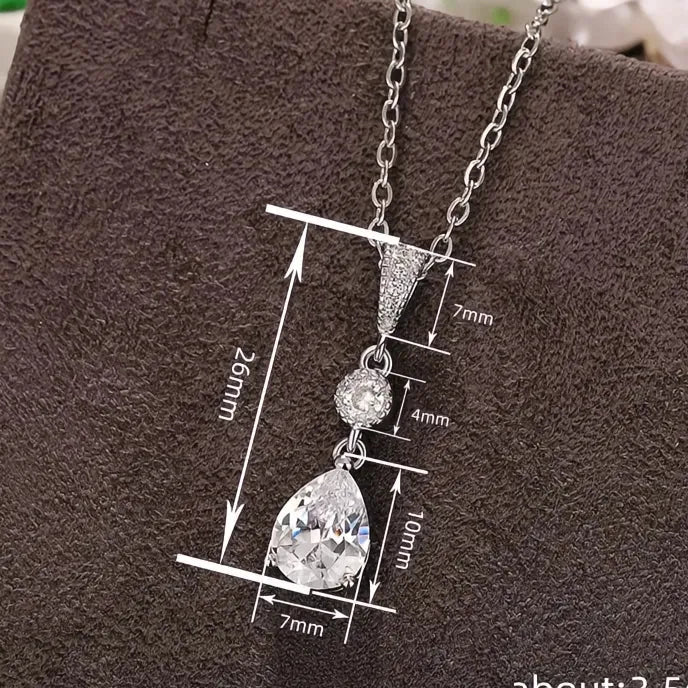 Elegant Women Water Drop Pendant Necklace Cubic Zirconia Sparkling Party Jewelry