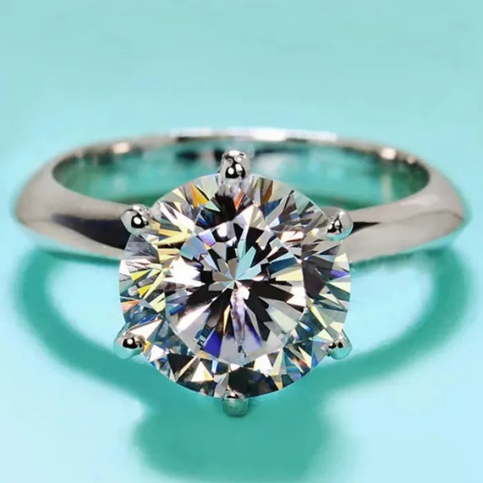 Women's Cubic Zirconia Ring Zinc Alloy Fashion Luxury Wedding Party Jewelry