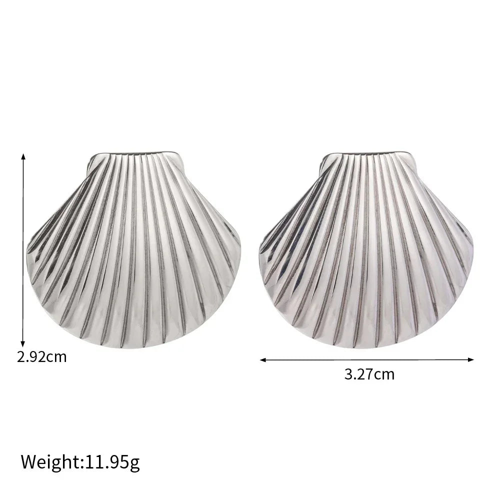 18K Gold Plated Stainless Steel Waterproof Ribbed Large Shell Stud Earrings