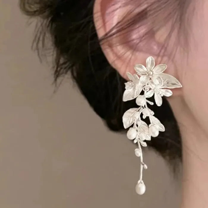 Vintage Flower Pearl Drop Earrings Zinc Alloy Dangle Jewelry Gift 2026