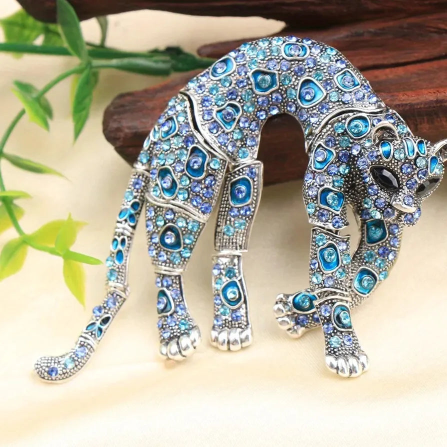 Luxury Leopard Design Classic Brooch Pin for Women and Men