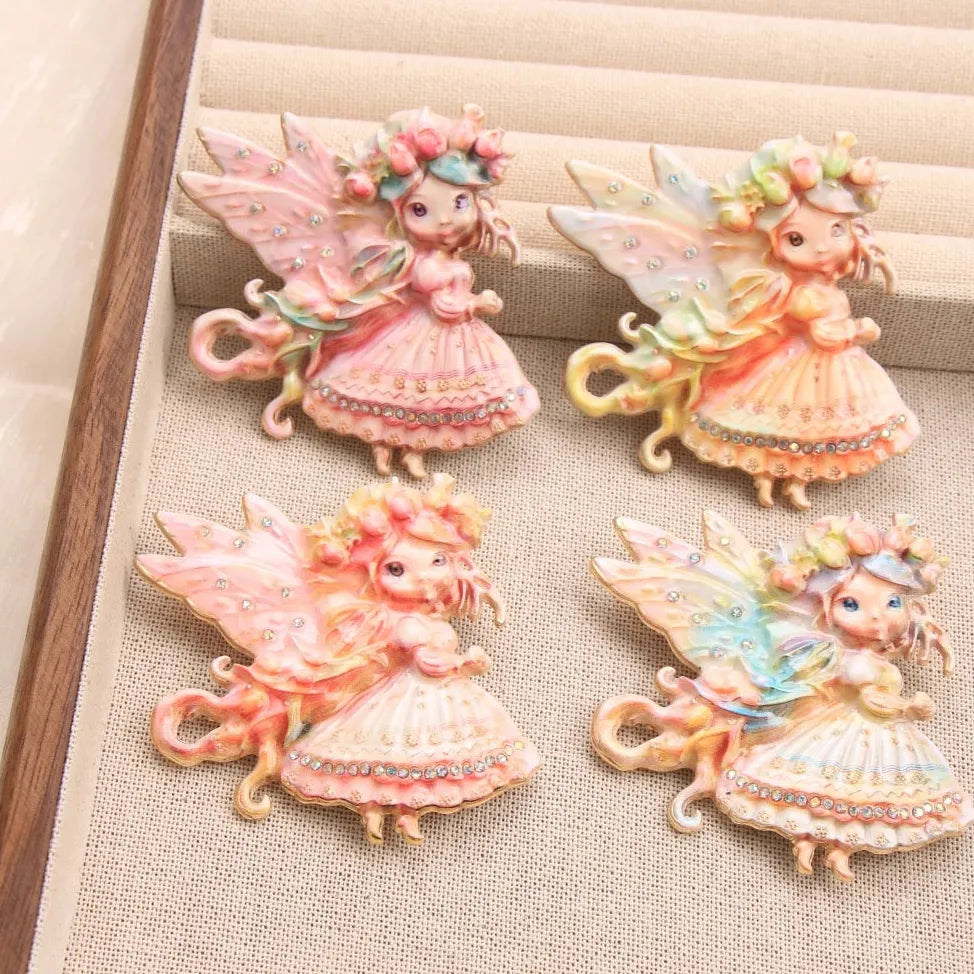 Luxury Wings Brooch Pin Gift Jewelry for Men & Women Classic Style