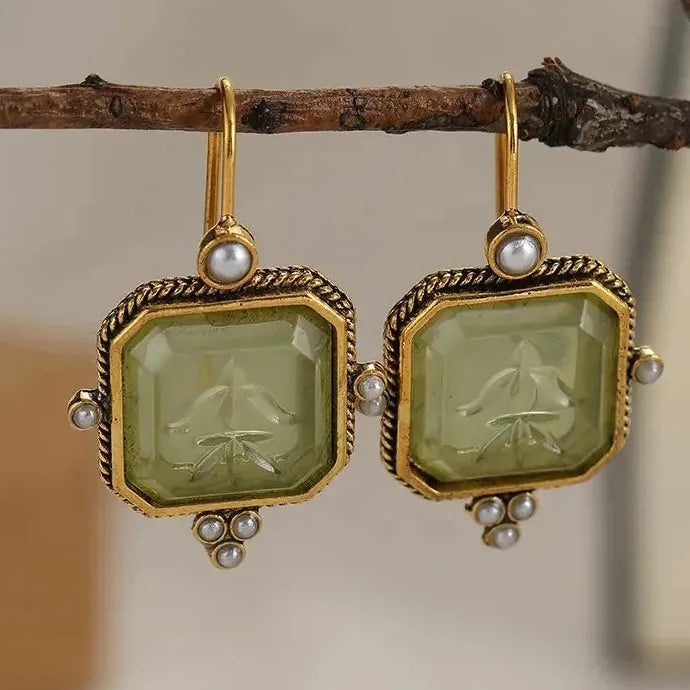 Elegant Vintage Geometric Pearl Drop Earrings for Women Zinc Alloy Bridal Gift