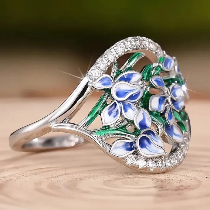 Blue Flower Bouquet Ring with Sparkling Cubic Zirconia Jewelry Accessory