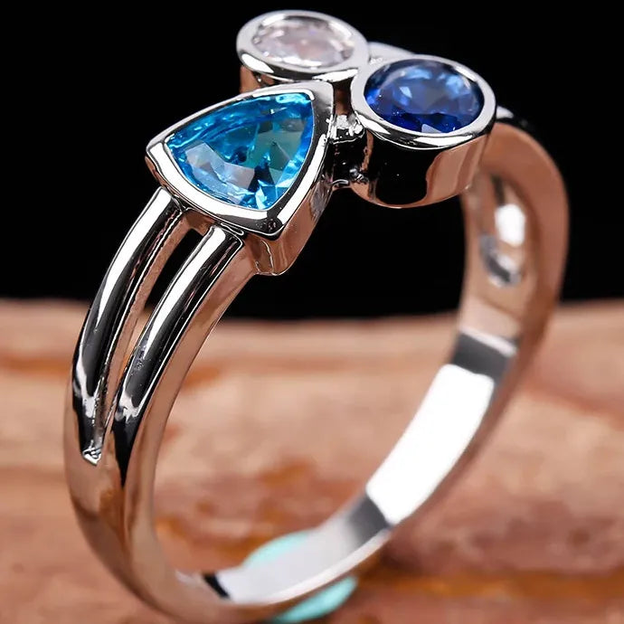 Fashionable European American Irregular Three-Color Stone Zinc Alloy Date Ring for Women