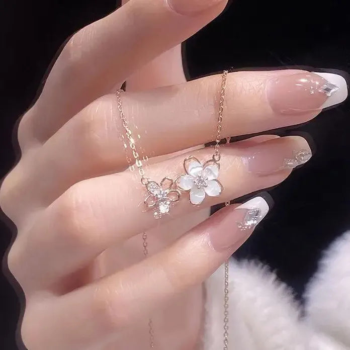 Luxury Shiny Sakura Pendant Women’s Trendy Flower Necklace Jewelry Gift