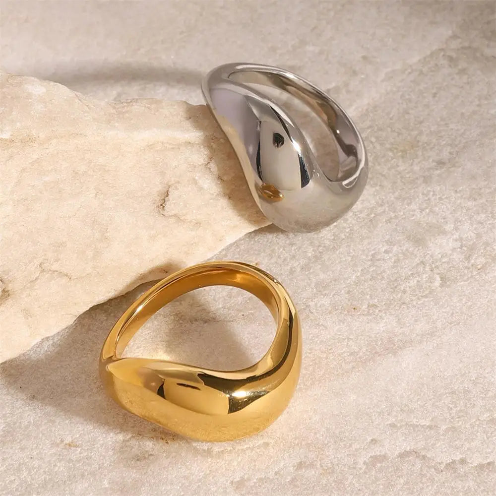 18K Gold Plated Two Tone Wavy Dome Chunky Ring for Women Waterproof Couple Jewelry