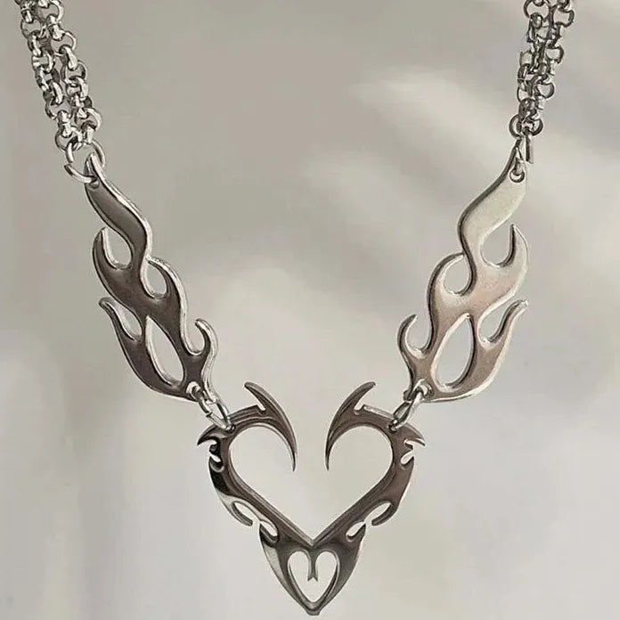 Stainless Steel Thorn Heart Choker Necklace Punk Hip Hop Clavicle Jewelry Chain