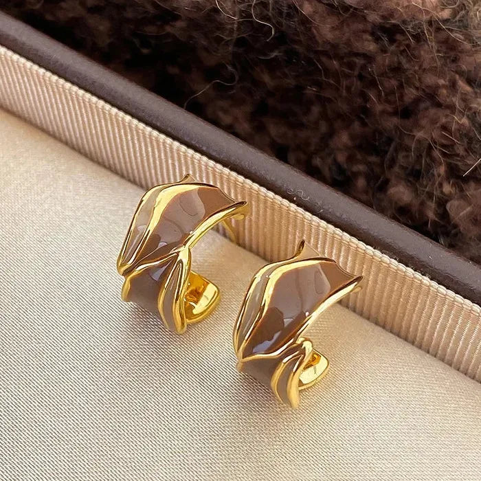 Vintage Brown Resin C-Shape Enamel Stud Earrings for Women Metal Jewelry