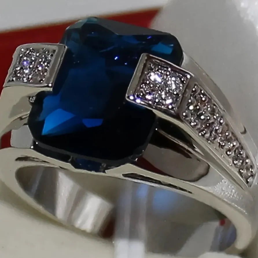 Deep Blue Geometric Cubic Zirconia Cocktail Ring for Women Silver Tone