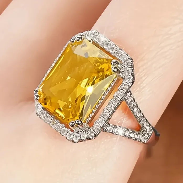 Women’s Brass Geometric Ring with Yellow Cubic Zirconia for Party