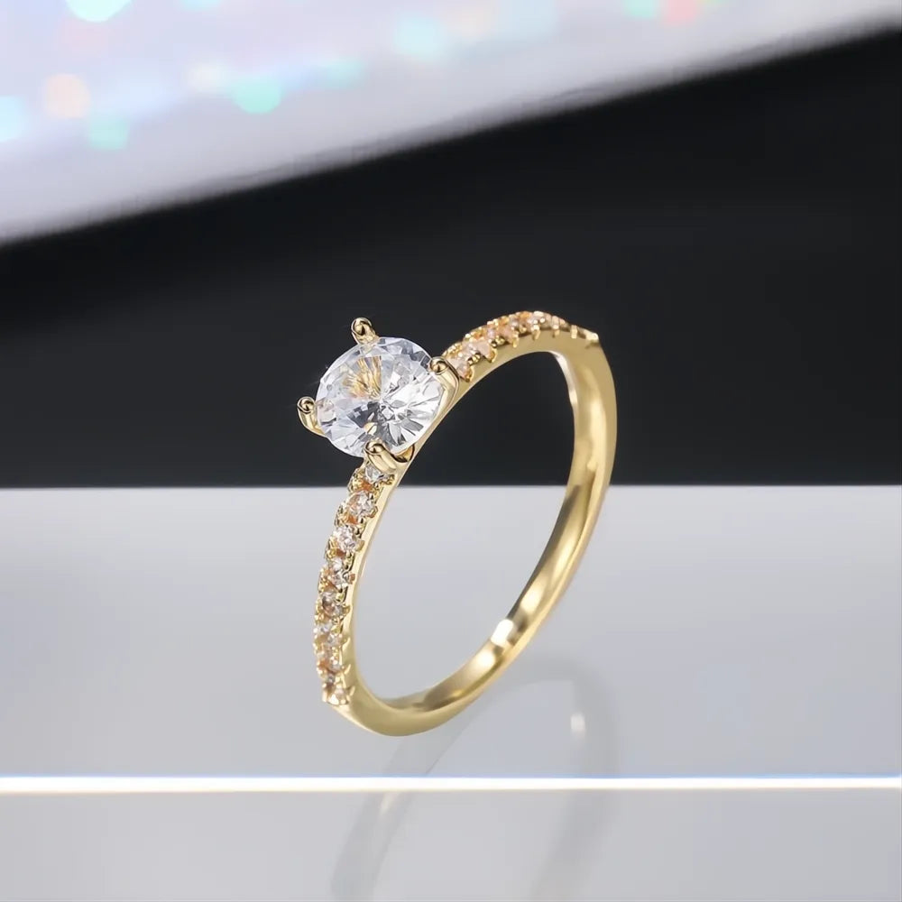 4-Prong Cubic Zirconia Wedding Ring for Women Brass Band Simple Fashion Proposal Jewelry