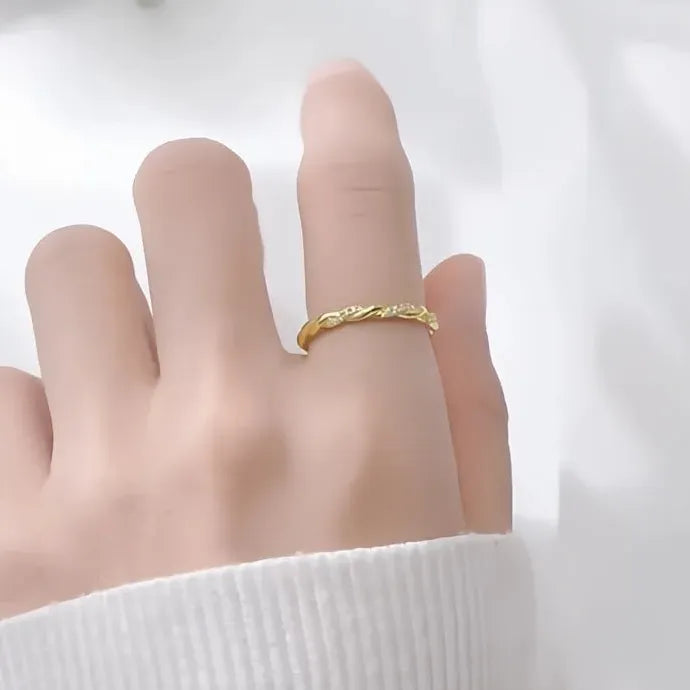 Two-Tone Twisty Geometric Ring with Cubic Zirconia for Women Brass Jewelry