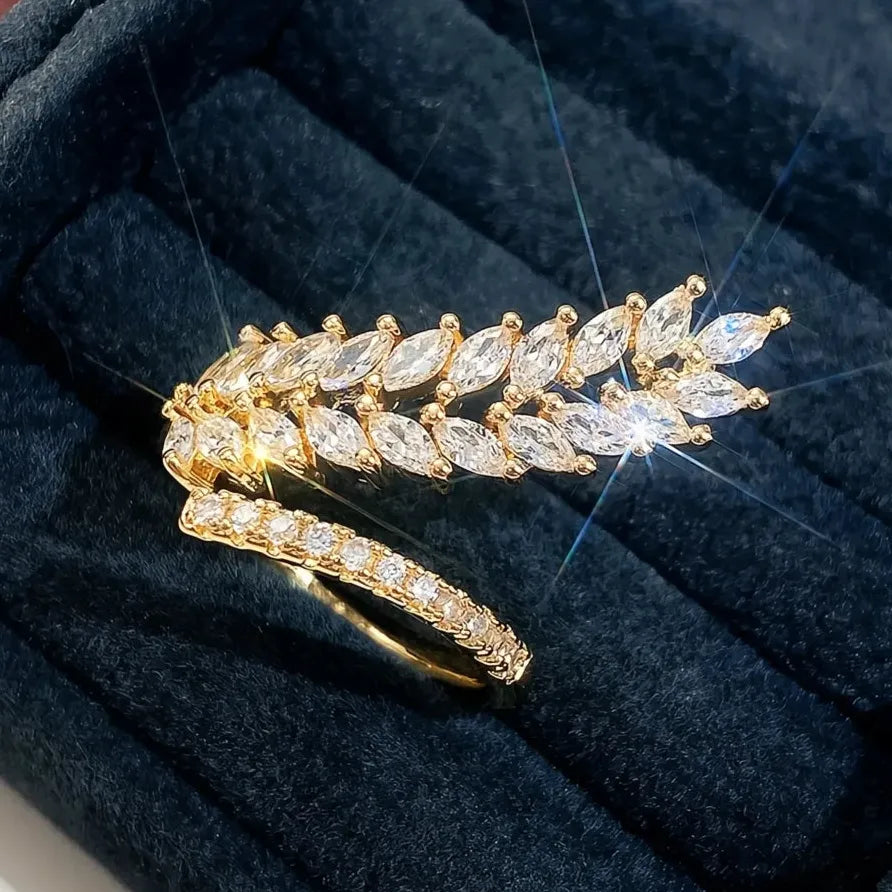 Elegant Luxury Women's Brass Ring with Leaf Flower Cubic Zirconia Design