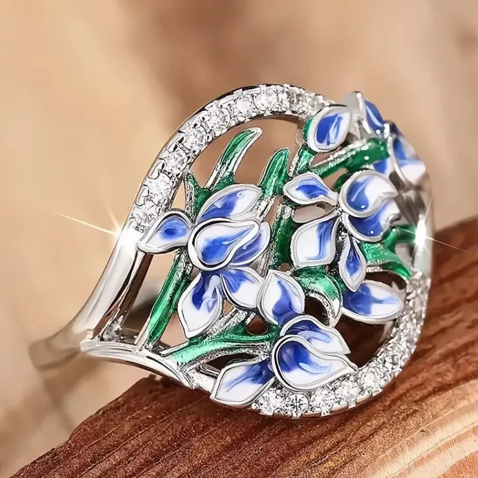 Blue Flower Bouquet Ring with Sparkling Cubic Zirconia Jewelry Accessory