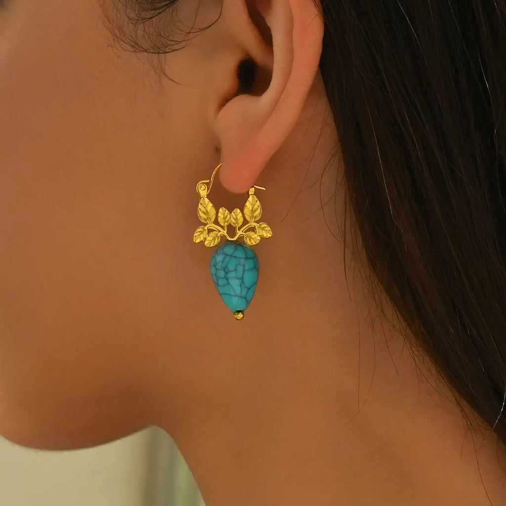 Vintage Gold Inlaid Blue Gemstone Drop Earrings Zinc Alloy for Women Party Engagement