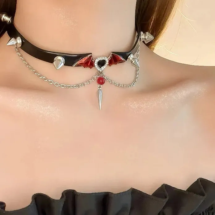 Y2K Punk PU Leather Devil Wings Heart Zircon Rivet Necklace for Women Men Stylish