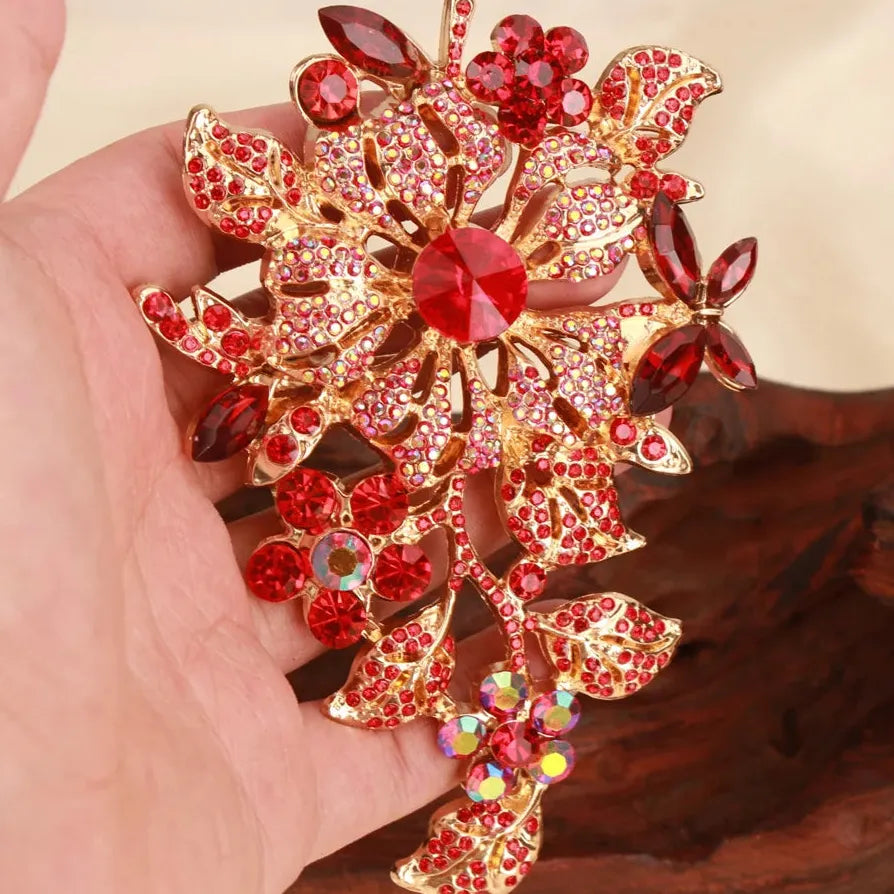 Elegant Openwork Tassel Flower Brooch for Women Classic Jewelry Accessory