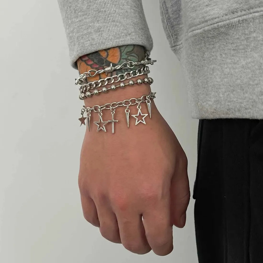 4Pcs Punk Cross Rivet Star Multi-Layer Cuban Chain Bracelet Set for Men Women