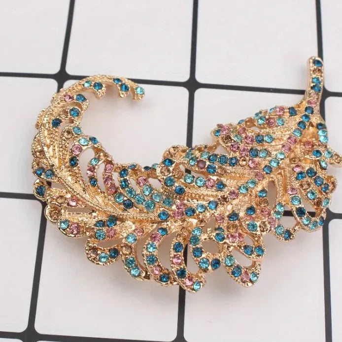 Golden Feather Ladies Geometric Brooch Elegant Party Wear Accessory
