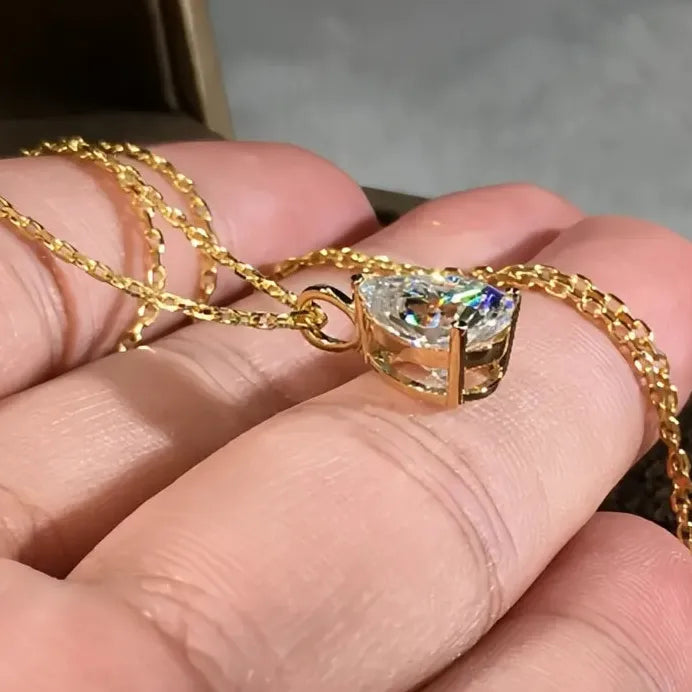 Luxury Waterdrop Cubic Zirconia Pendant Necklace for Women Wedding Party