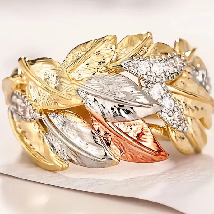 Brass Cocktail Ring for Women with Leaf Design and Shiny Cubic Zirconia Wedding Party Jewelry